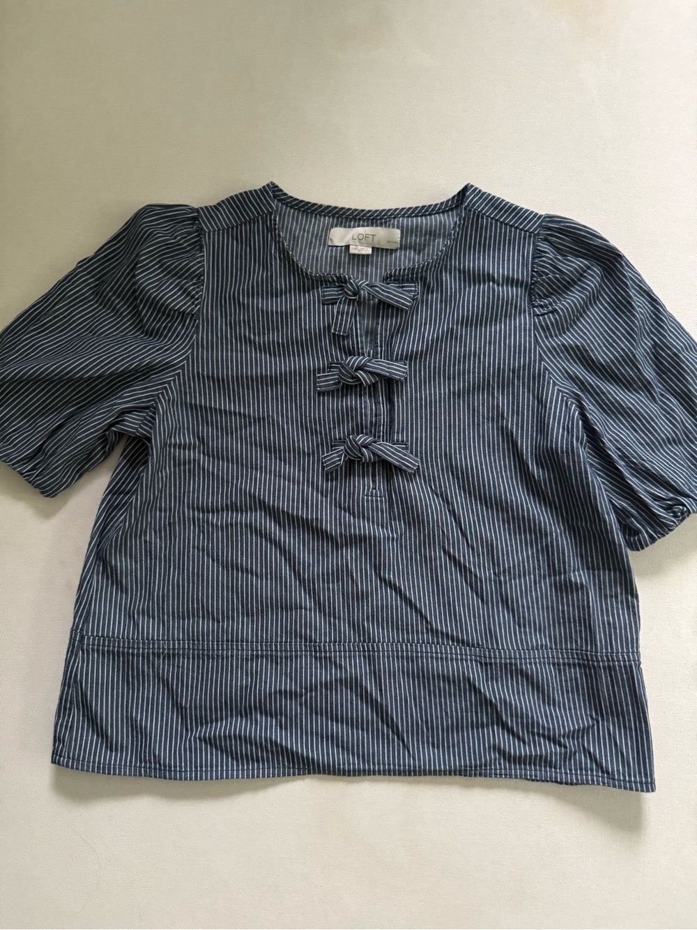 NWOT LOFT Navy and White Striped Tie-Front Puff Sleeve Top